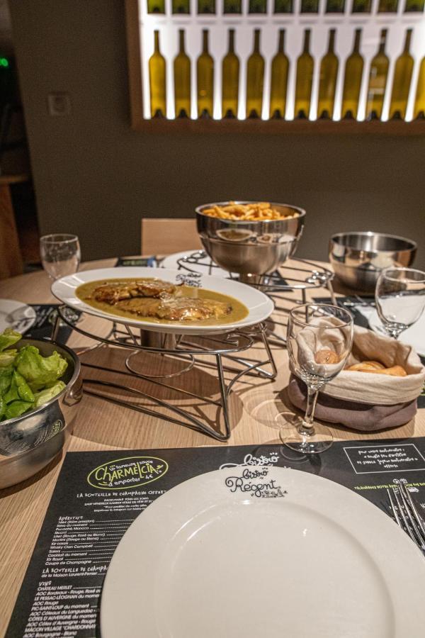 Ibis Styles Clermont-Ferrand Aeroport Hotel Екстериор снимка