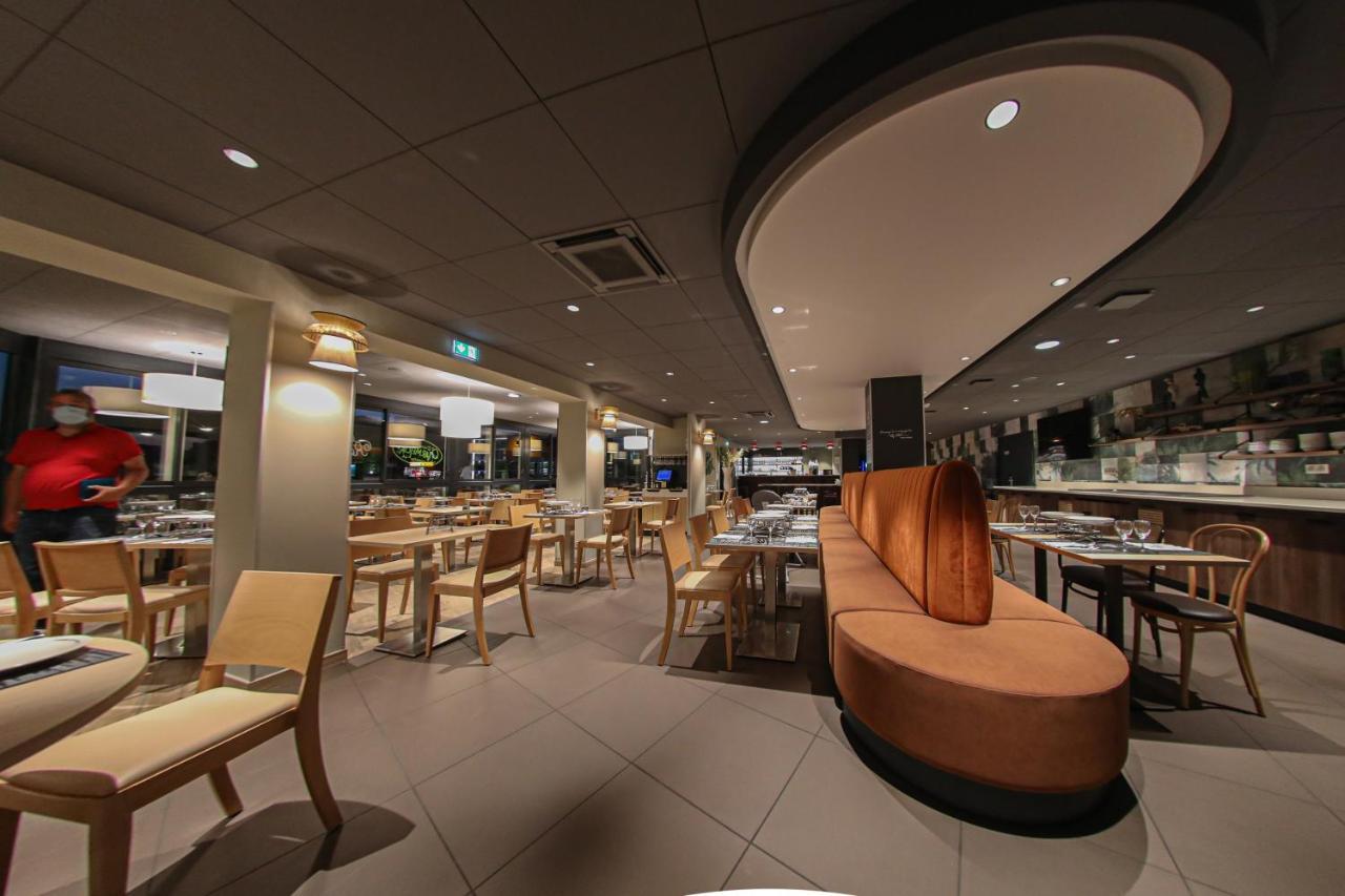 Ibis Styles Clermont-Ferrand Aeroport Hotel Екстериор снимка