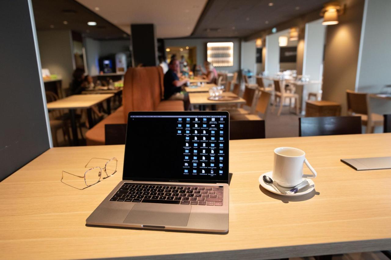 Ibis Styles Clermont-Ferrand Aeroport Hotel Екстериор снимка