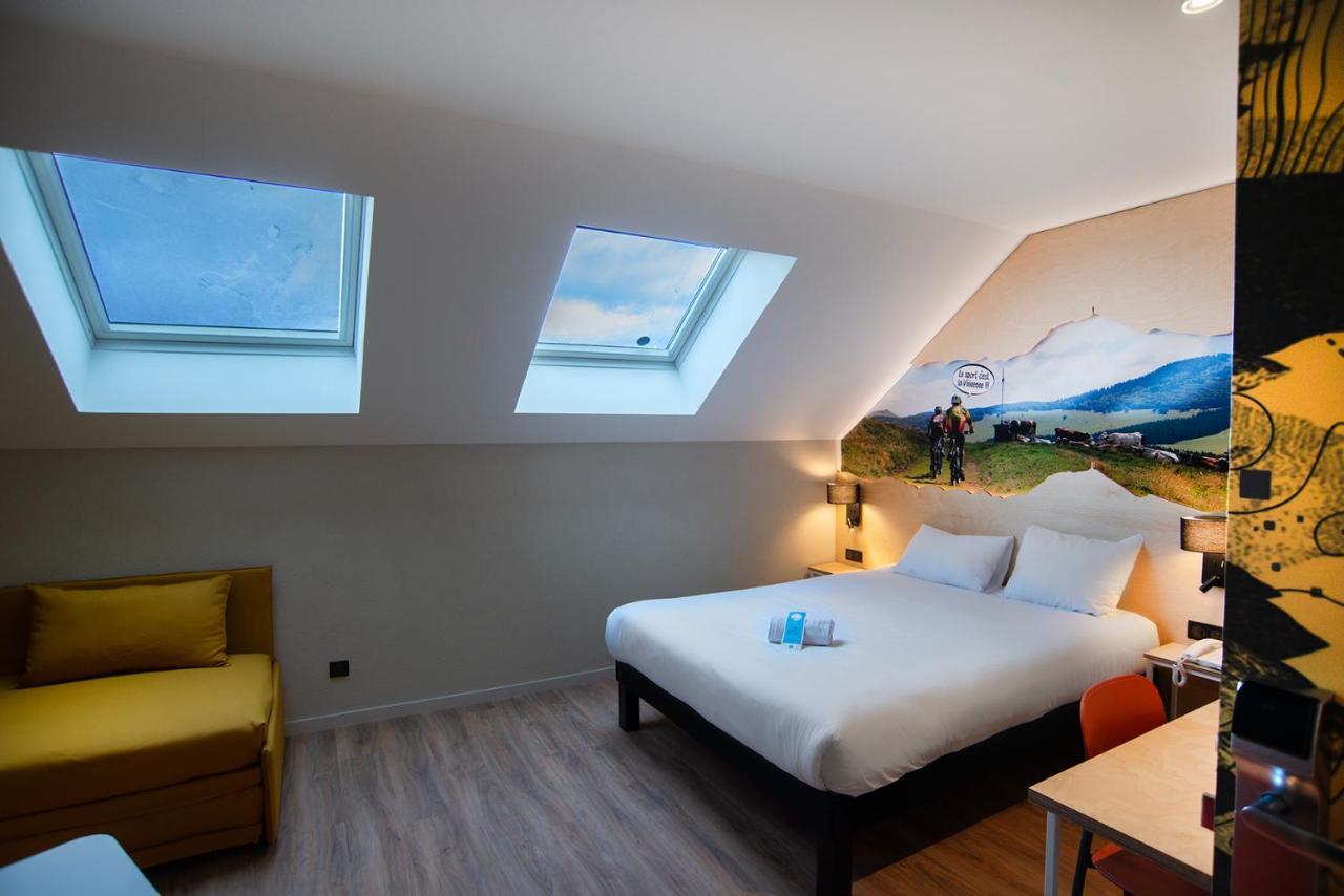 Ibis Styles Clermont-Ferrand Aeroport Hotel Екстериор снимка